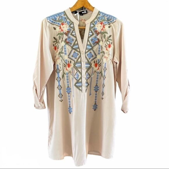 Love Moschino Embroidered Tunic Blouse 2 NWT - Picture 1 of 10